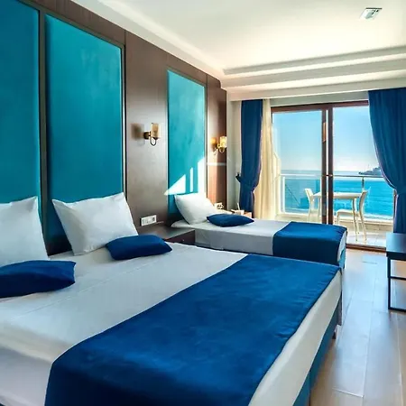 Hotel Hitit Marina &