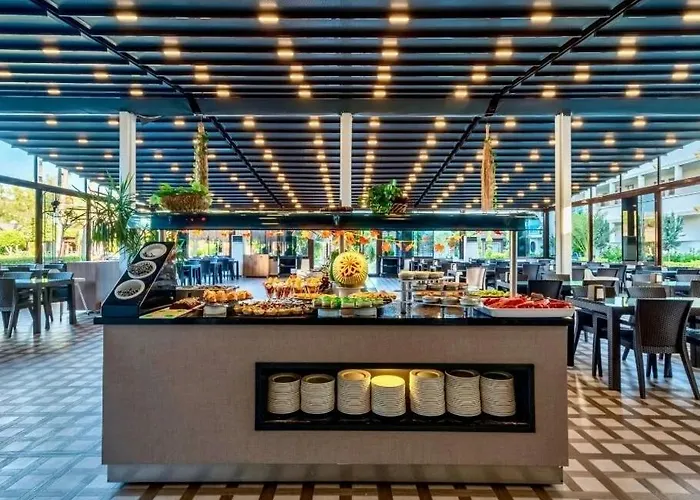 Hitit Marina & 4* Alanya