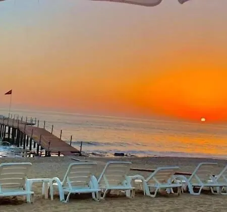 Hitit Marina & Hotel